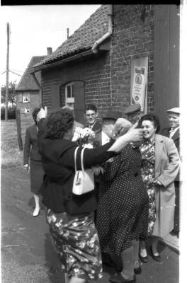 Huldiging kampioen "Huis van Commerce", Izegem, 1958