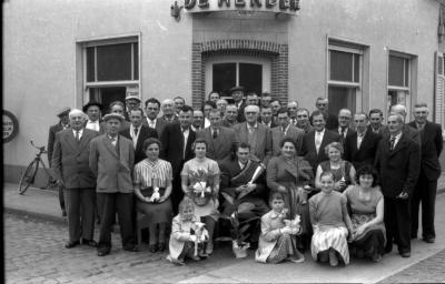 Kampioenviering café "Den Herder", Izegem, 1958