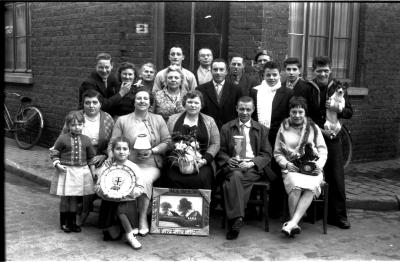 Kampioenviering café "'t Bierhuis", Izegem, 1958