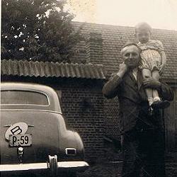 Burgemeester Lievens en zoon, 1950