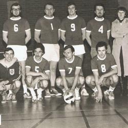 Minivoetbalploeg leraars lagere school, 1977