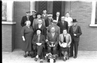 Kampioenviering café "De Voerman", Izegem, 1958