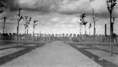 Overzicht Duitse militaire begraafplaats, Izegem