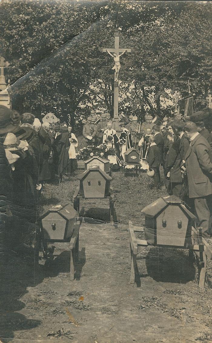 Begrafenis slachtoffers, Lichtervelde