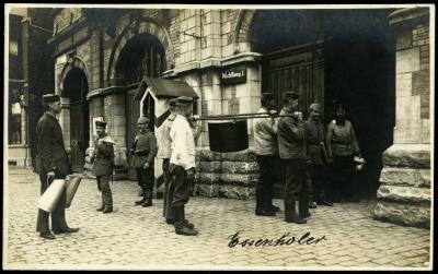 Bevoorrading aan het arsenaal, 1916