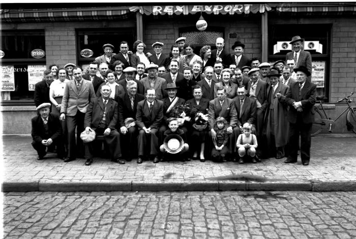 Groepsfoto café Sport,1957 