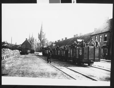 Militairen in trein, Dadizele