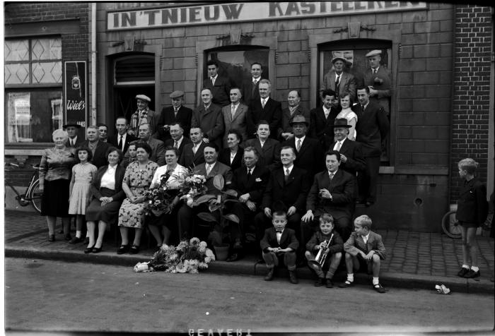 Groepsfoto In 't Nieuw Kasteelken,1957