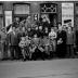 Groepsfoto café De Reisduif,1957
