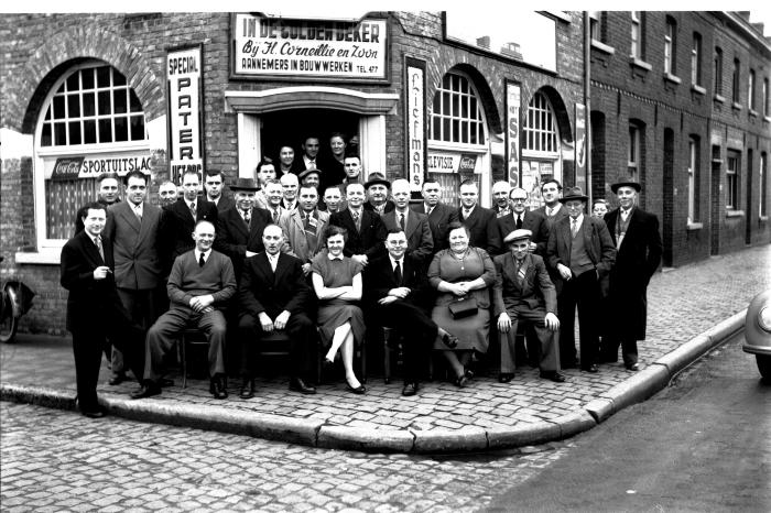 Groepsfoto In de Gulden Beker,1957