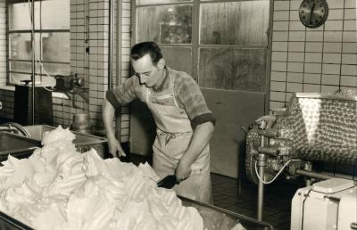 Boterproductie in zuivelbedrijf Eurolac (1966-1985), Moorslede