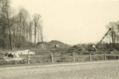 Werken aan De Centrumbrug en de Vaart, Ingelmunster, ca 1956