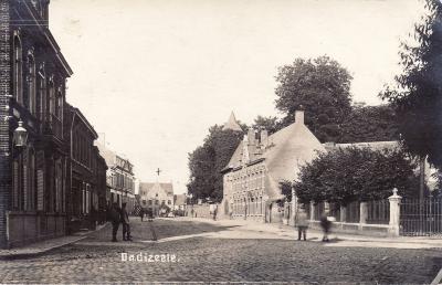 Duitse soldaten in centrum Dadizele