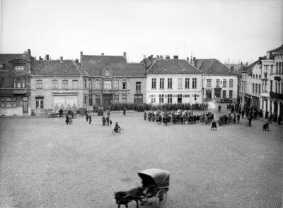 Muziek op markt, Izegem