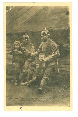 Postkaart Duitse soldaten met kinderen