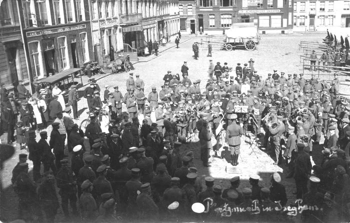 Muziekkapel markt, Izegem