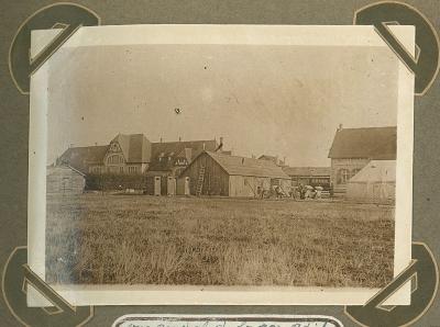 Overzichtsfoto station en H.E.A., Adinkerke 2 augustus 1915