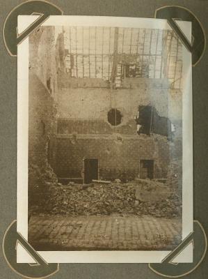 Schade na beschieting met groot kaliber, Lo 10 oktober 1915