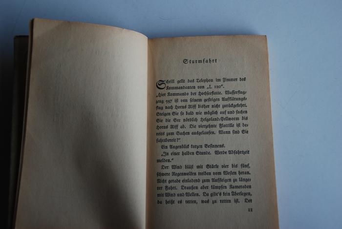 Eerste pagina van een verhaal uit Zeppelin boven Engeland 