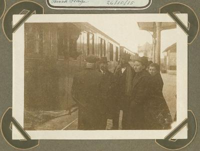 Roeselarenaren vertrekken uit Berck Plage, 26 oktober 1915