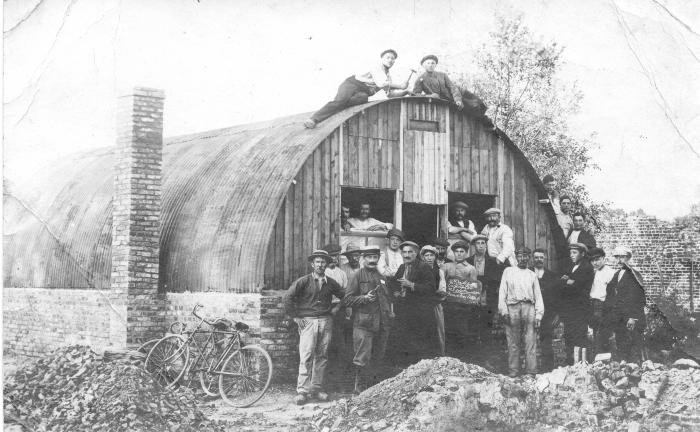 Ploeg arbeiders van Koning Albert Fonds, Dadizele