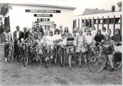 Eindejaarsfietstocht, Lichtervelde, juni 1990.