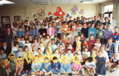 Jenny verlaat haar kinderen van "De Valke", Lichtervelde, 30 mei 1994