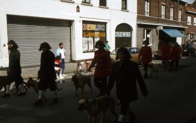 Tap en Torrestoet Dadizele: honden; 15 mei 1983