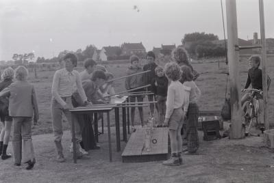 Feest op speelplein Levet Scone, Moorslede 1974