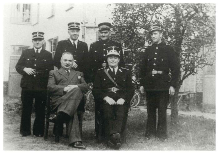 Politiekorps en burgemeester, Ingelmunster, ca 1950