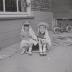 Spelende kinderen (Vanryckeghem?), Moorslede augustus 1972