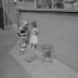 Spelende kinderen (Vanryckeghem?), Moorslede augustus 1972