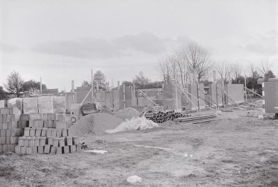 Arsenaal in opbouw, Moorslede april 1972