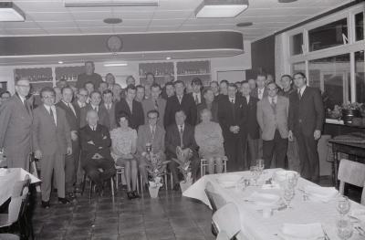 Huldiging kampioen kaarten bij K.W.B., Moorslede 1972