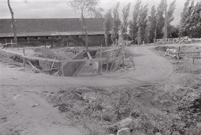 Bouwwerken bij boerderij, 1972