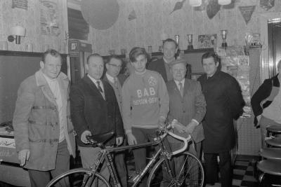 Nieuwe fiets voor Danny Vanwildemeersch, Moorslede maart 1972