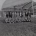 Volleybalteams op terrein Levet Scone, Moorslede september 1971