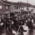 Reus Jan Pieter (de Rosten van Kachtem) wandelt in straten, Kachtem 26 september 1980