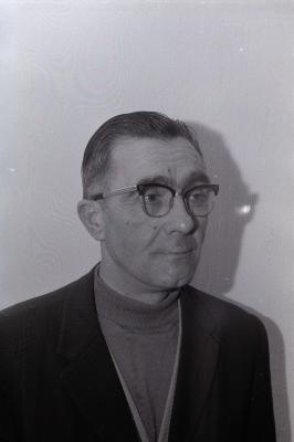 Pasfoto van een man, 1970