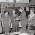 Huldiging A. Deceuninck 25 jaar bij brouwerij Hosten, Moorslede december 1970