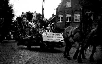 Inhuldiging nieuwe pastoor, Moorslede