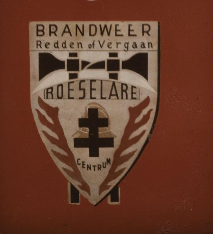 Schild op brandweervoertuigen, 1950-1960