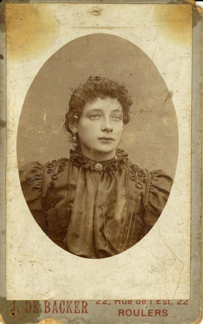 Foto vrouw, fotograaf De Backer