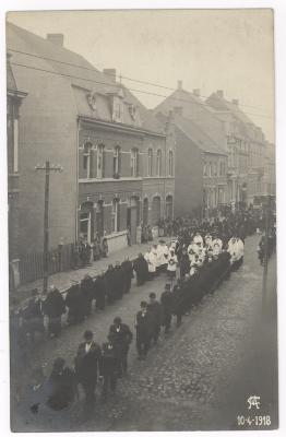 Postkaarten Stoet Izegem, 1918