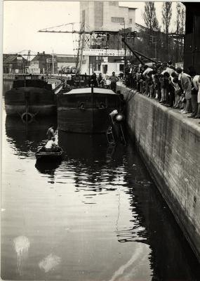 Auto in vaart, Roeselare, 1967