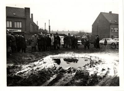 Demonstratie/oefening, Roeselare, 1964