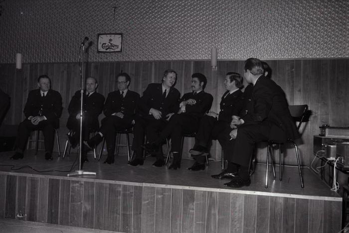 Feest en quiz bij brandweermannen, Moorslede