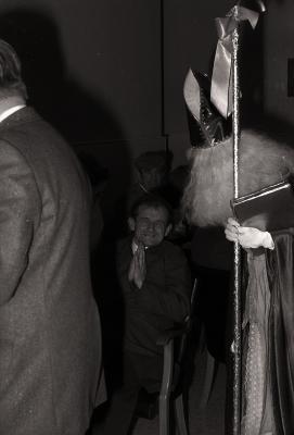 Sinterklaas op bezoek in rusthuis, Moorslede 1976