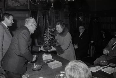 G. Dewulf ontvangen op gemeentehuis, Moorslede februari 1976