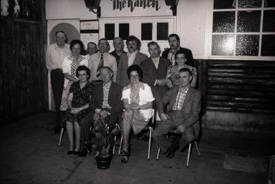 Viering van de kaartkampioen café Rubens, Moorslede 1976